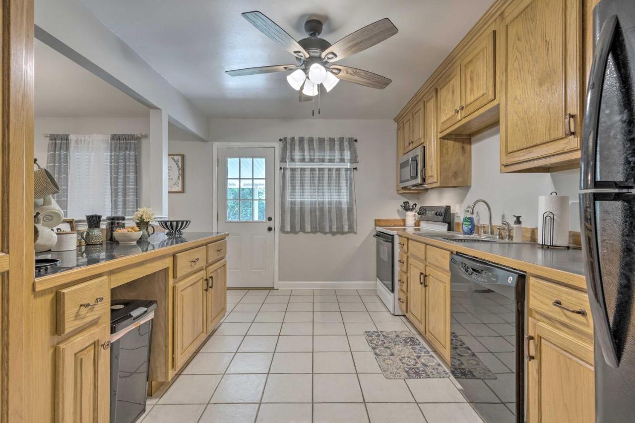 Charming Escape Half-mile To Beach! * Gulfport